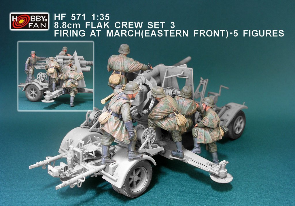 Hobby Fan HF571 Ensemble d&amp;#39;équipage de Flak 88 mm 3 Tir en marche (FRONT DE L&amp;#39;EST) - 5 figurines