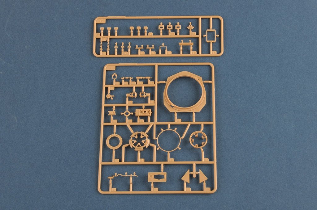 Hobby Boss 80151 Char allemand Type III/IV à châssis hybride et petite tourelle, échelle 1/35  – image 6
