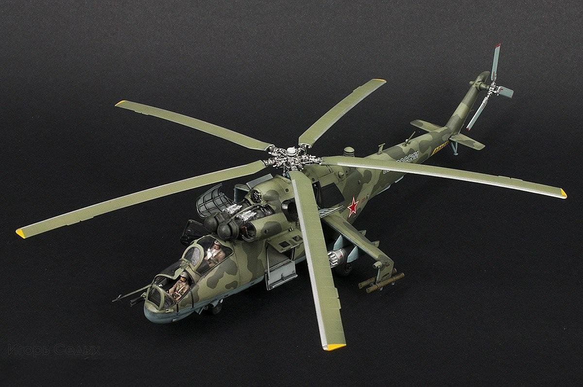 Zvezda 7315 MI-24P HIND SOVIET ATTACK HELICOPTER 1/72 – image 4