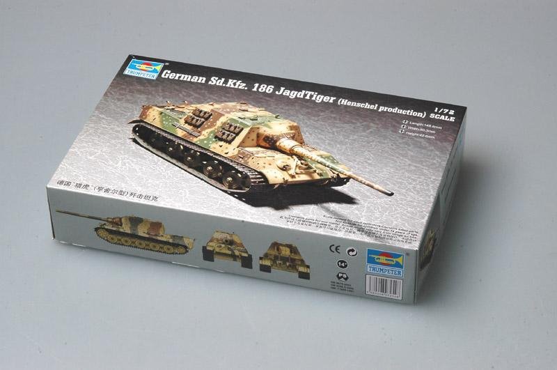 Trumpeter 07254 German Sd.kfz.186 Jagdtiger (Henschel production) 1/72 – Bild 2