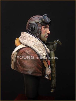 Young Miniatures YM1815 B-17 Waist Gunner ETO, 1944 1/10 – zdjęcie 7