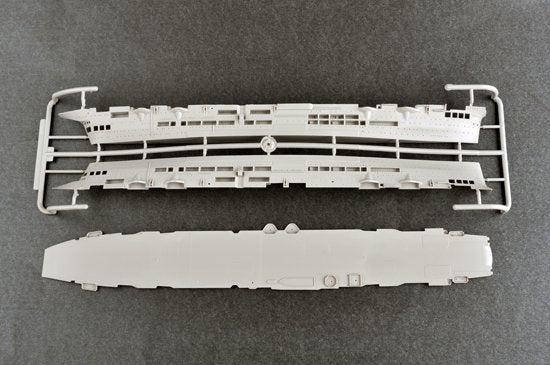 Trumpeter 06713 HMS Ark Royal 1939 1/700 – imagen 6