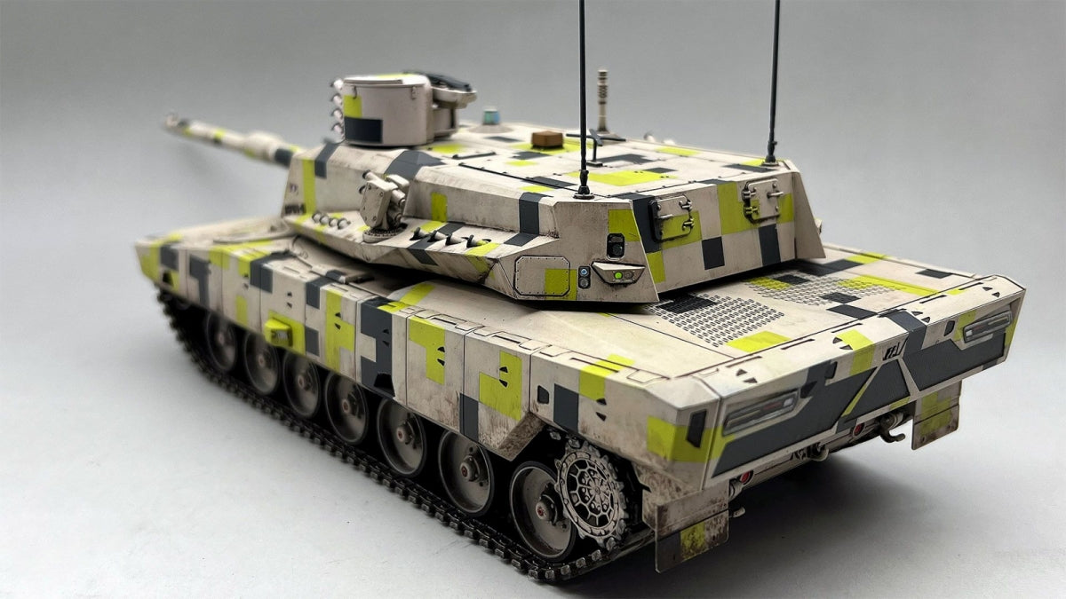 Amusing Hobby 35A065 KF51U Panther 4th Generation Main Battle Tank 1/35