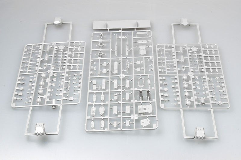 Trumpeter 05313 German Heavy Cruiser Prinz Eugen 1945 1/350 – immagine 7