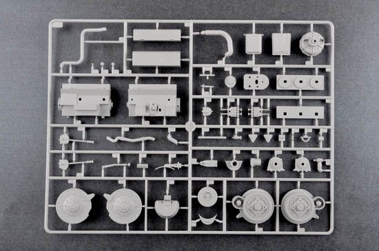 Trumpeter 00920 Char moyen allemand Pzkpfw IV Ausf.H 1/16 – image 22