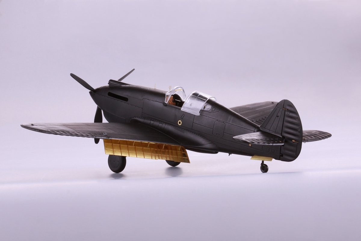 Eduard 49807 P-40C BRONCO 1/48 – immagine 13