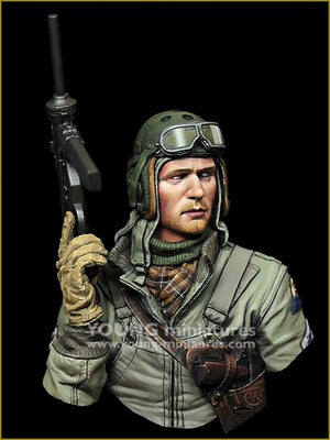 Young Miniatures YM1881 US Tank Crew WWII HELL ON WHEELS 1/10 – image 8
