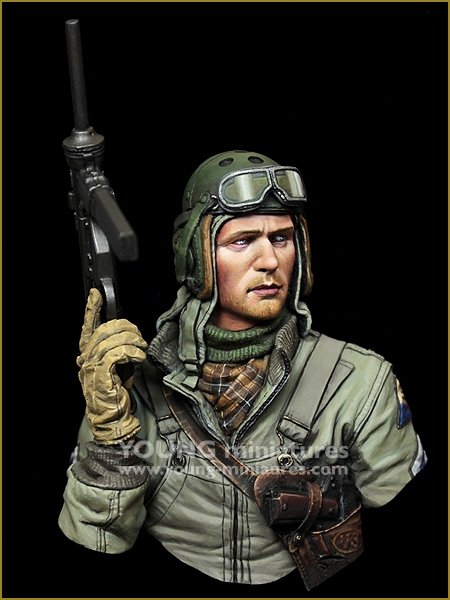 Young Miniatures YM1881 US Tank Crew WWII HELL ON WHEELS 1/10 – image 8