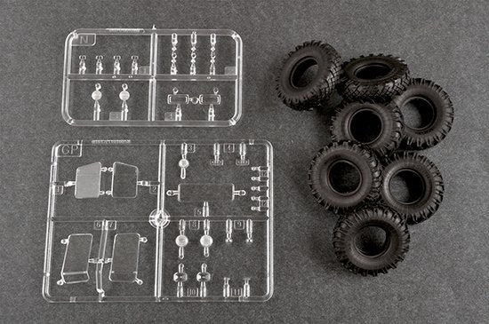 Trumpeter 01072 Russian URAL 4320 1/35 – image 3