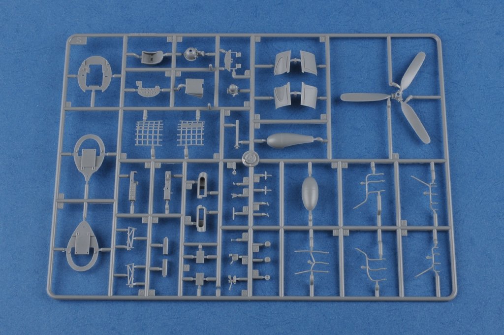 Hobby Boss 80395 Corsair MK.2 1/48 – image 6