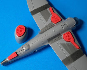 Omask 77208 P-47 Thunderbolt wheel bay plugs (for Tamiya) 1/72 – zdjęcie 2