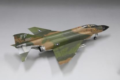 Fine Molds 72846 U.S. Air Force Jet Fighter F-4C “Wolf Pack 1967” 1/72 – imagen 2