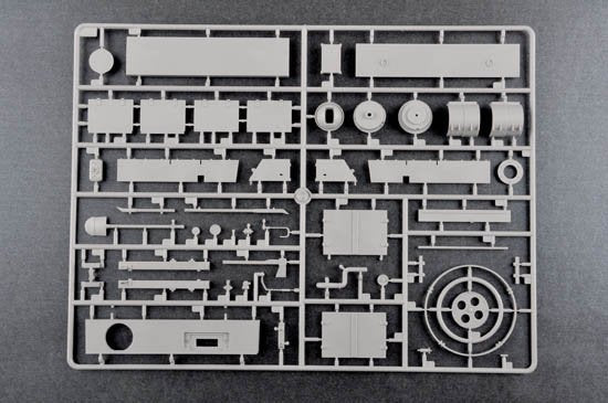 Trumpeter 00920 Char moyen allemand Pzkpfw IV Ausf.H 1/16 – image 17