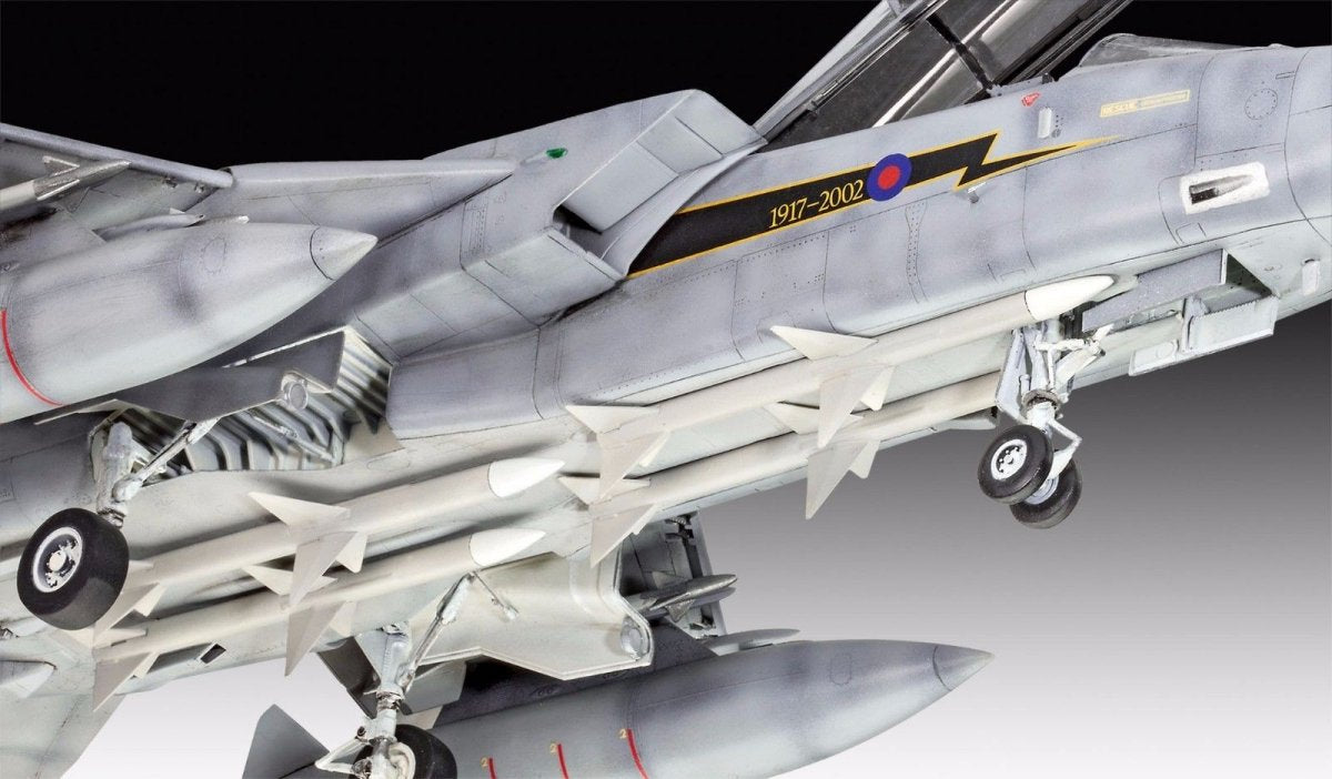 Revell 03925 Tornado F.3 ADV 1/48 – image 3