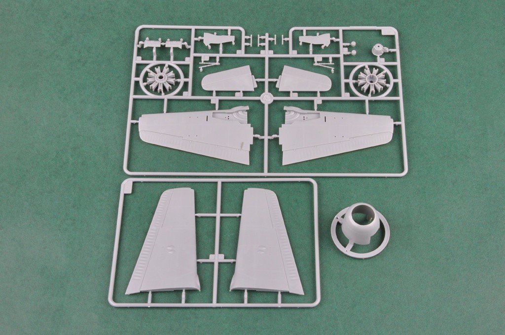 Hobby Boss 80358 F8F-2 Bearcat 1/48 – imagen 7