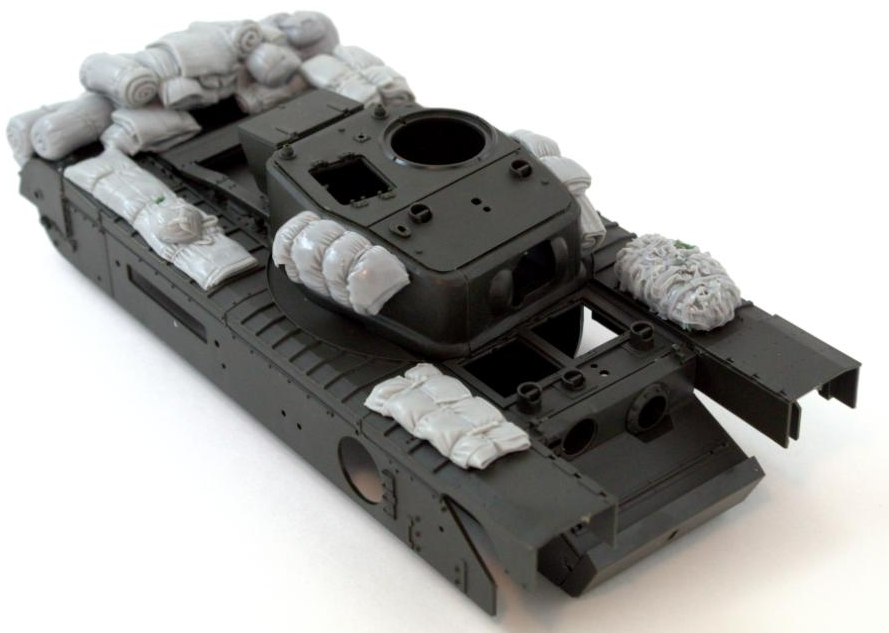 PanzerArt RE35-580 Stowage set for MkIV “Churchill” (AFV kits) 1/35 – Bild 5