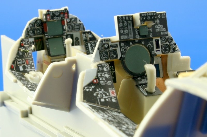 Eduard 32529 F-14A interior 1/32 Tamiya – immagine 6