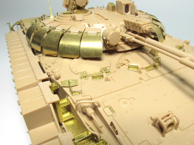 ET Model E35-041 Véhicule de combat d&amp;#39;infanterie russe BMP-3 avec blindage additionnel (Pièce de blindage) (Pour TRUMPETER 00365) (1/35) – image 2