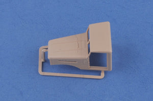 Hobby Boss 83801 US Blanc 666 Cargo Hard Top (1/35) – image 6