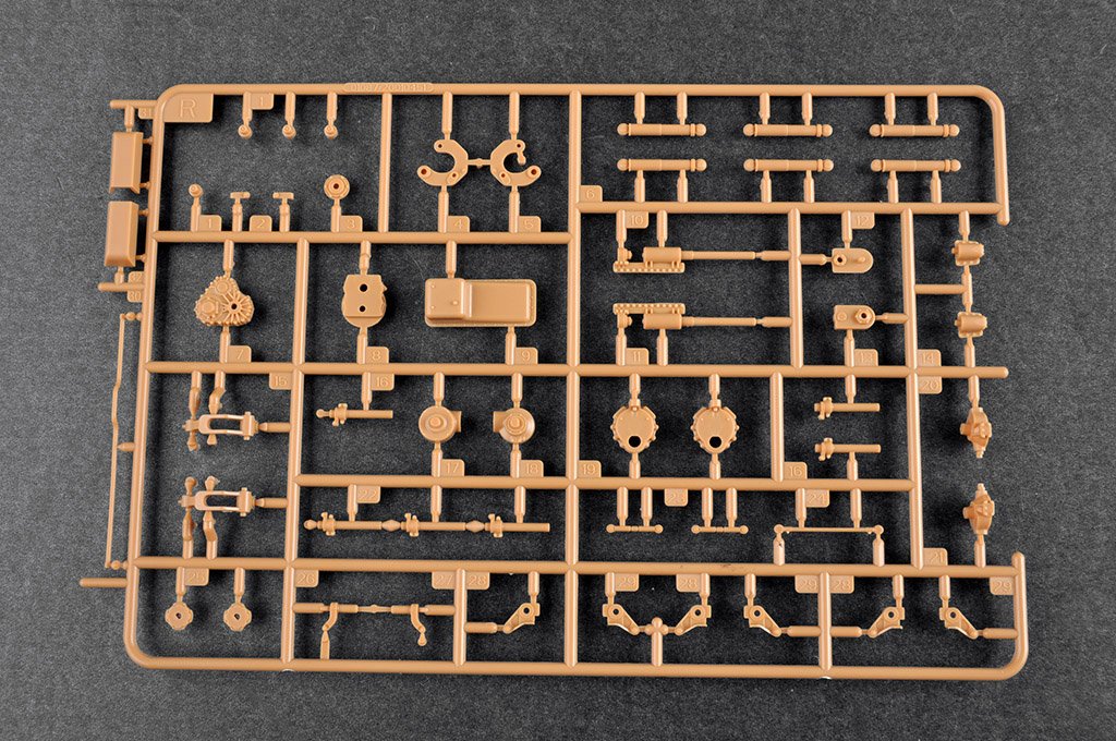 Trumpeter 01086 BAZ-6403 with ChMZAP-9990-071 trailer 1/35 – Bild 19