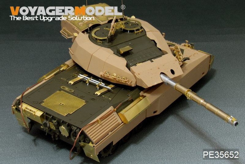 Voyager Model PE35652 Modern Canadian Leopard C2 MEXAS MBT For TAKOM 2003 1/35 – Bild 11