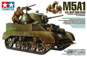 Tamiya 35313 Ensemble d&amp;#39;opération de poursuite du char léger américain M5A1 (avec 4 figurines) (1/35)