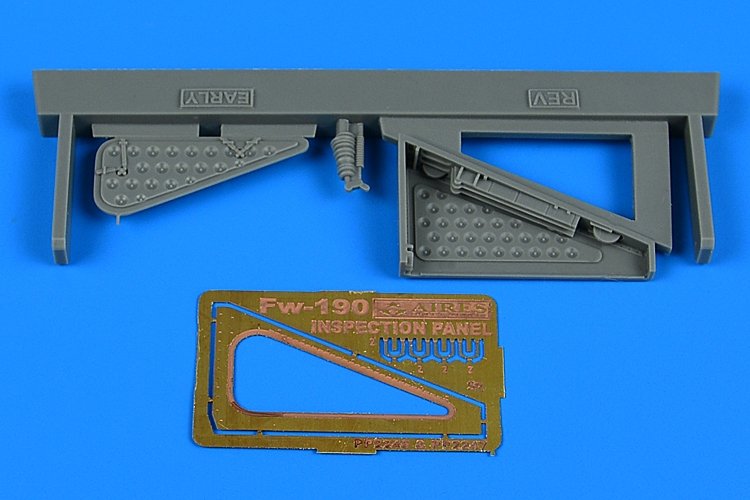 Panneau d&amp;#39;inspection Aires 2246 Fw 190 - maquette Revell au 1/32 (début de production)