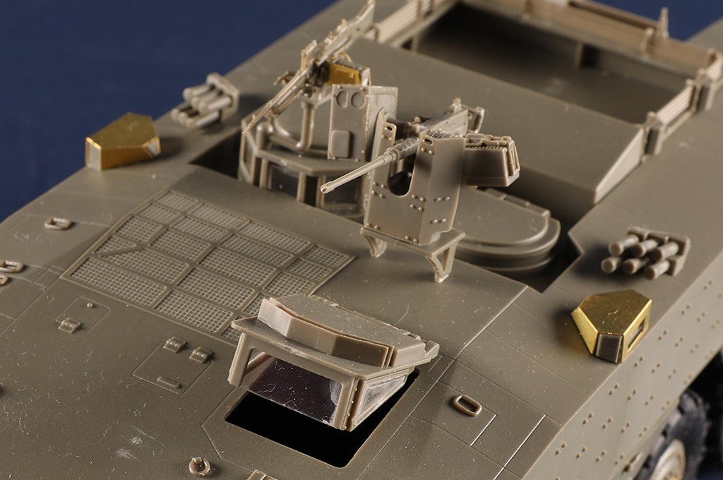 Hobby Boss 84509 IDF Eitan Wheeled APC 1/35 – Bild 15