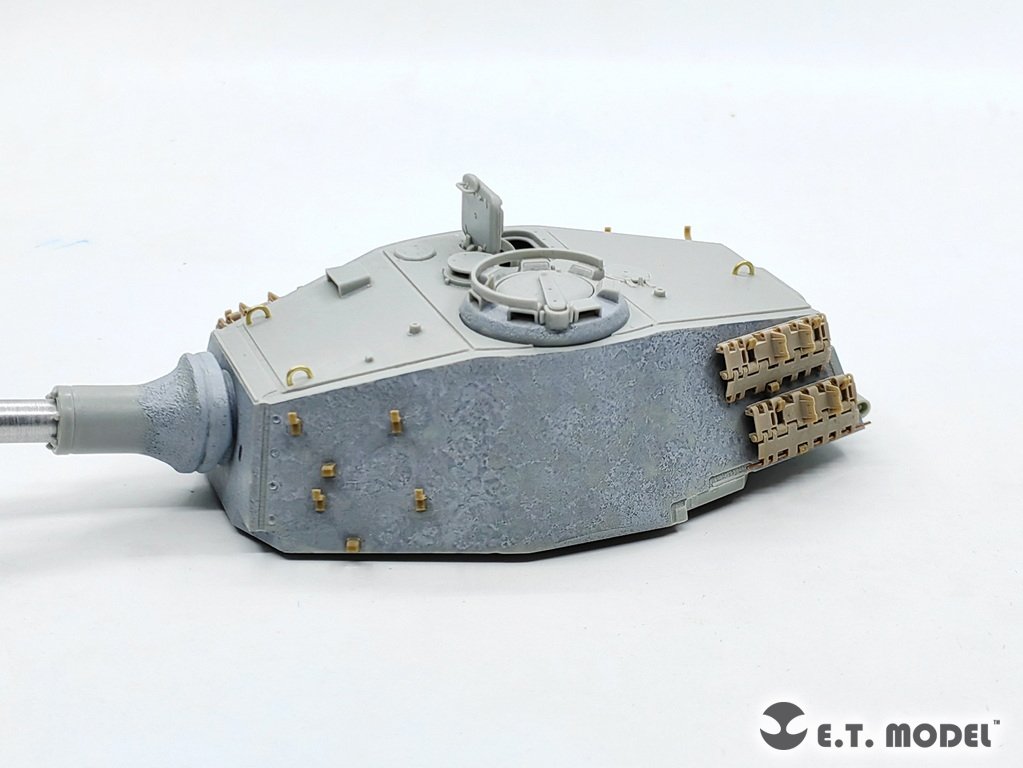 E.T. Model P35-318 Tiger II/Jagdtiger Spare Track Brackets For Common Version Track ( 3D Print ) 1/35 – immagine 3