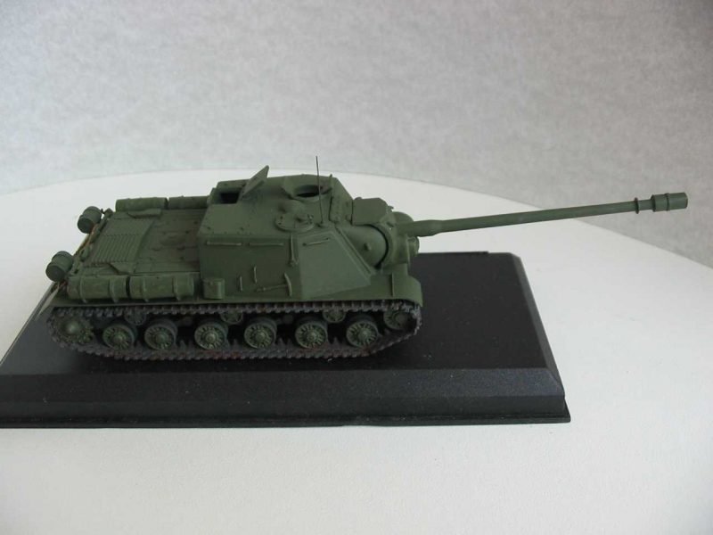 PST 72007 Self-propelled assault gun JSU-152-1 1/72 – zdjęcie 2