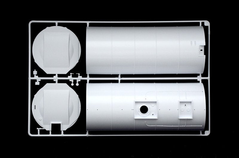 Italeri 3929 TECNOKAR TRAILER WITH 20 TANK 1/24 – zdjęcie 3