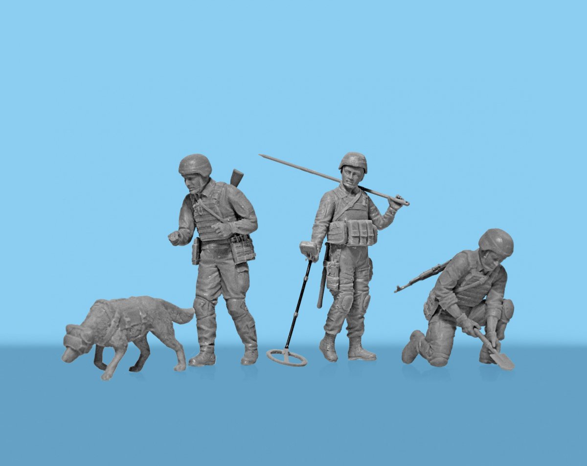 ICM 35753 To be ahead, to save the life - Sappers of the Armed Forces of Ukraine 1/35 – immagine 2