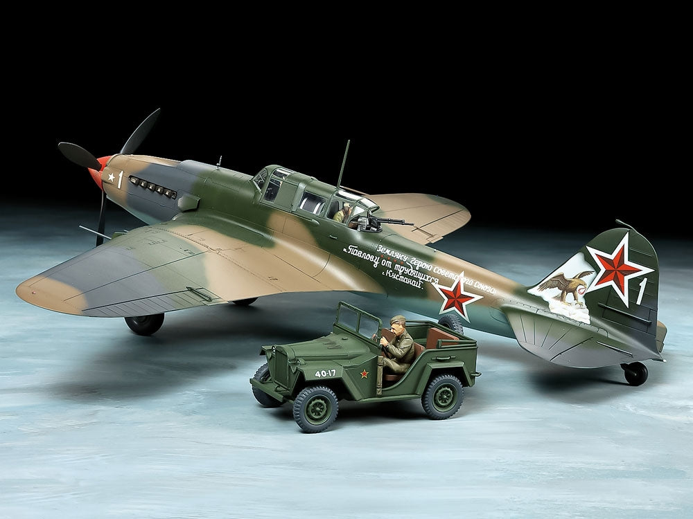 Tamiya 25212 Ilyushin IL-2 Shturmovik &amp; GAZ-67B Set 1/48