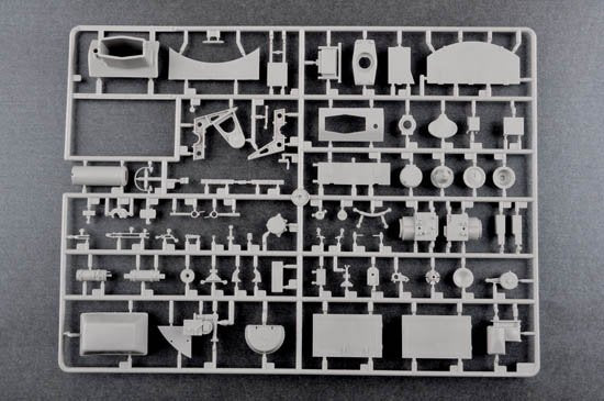 Trumpeter 00920 Char moyen allemand Pzkpfw IV Ausf.H 1/16 – image 12