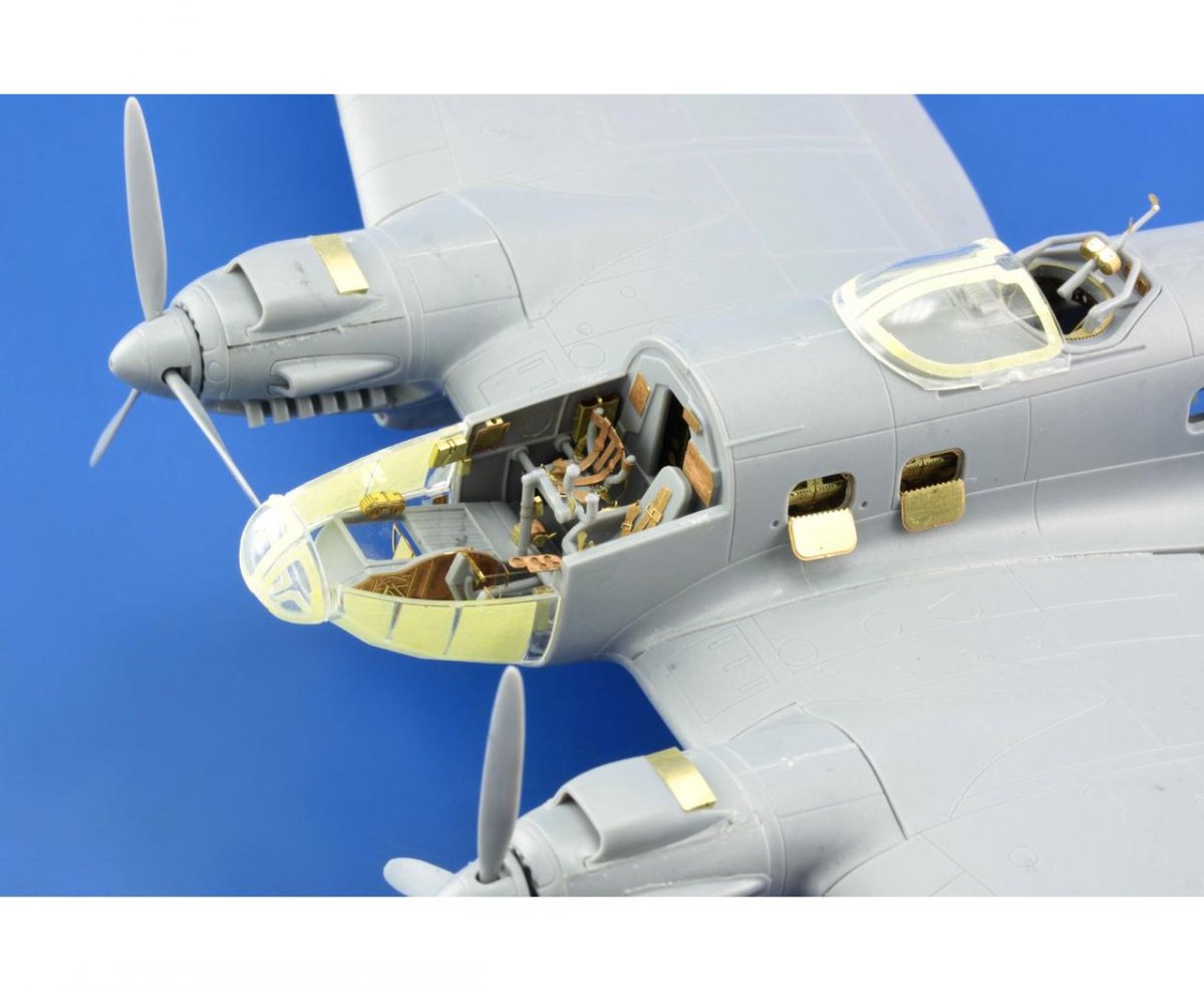 Eduard 72609 He 111P-2 exterior 1/72 AIRFIX – image 5