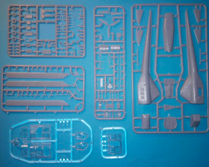 AMP 72013 WS-51 Dragonfly HR/3 Royal Navy 1/72 – image 3