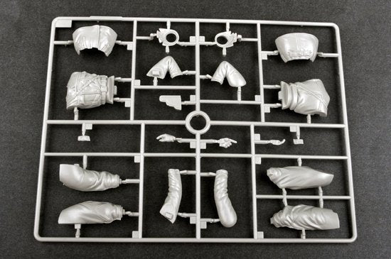 Trumpeter 00702 WWII SOVIET TANK CREW Vol.2 1/16 – imagen 6