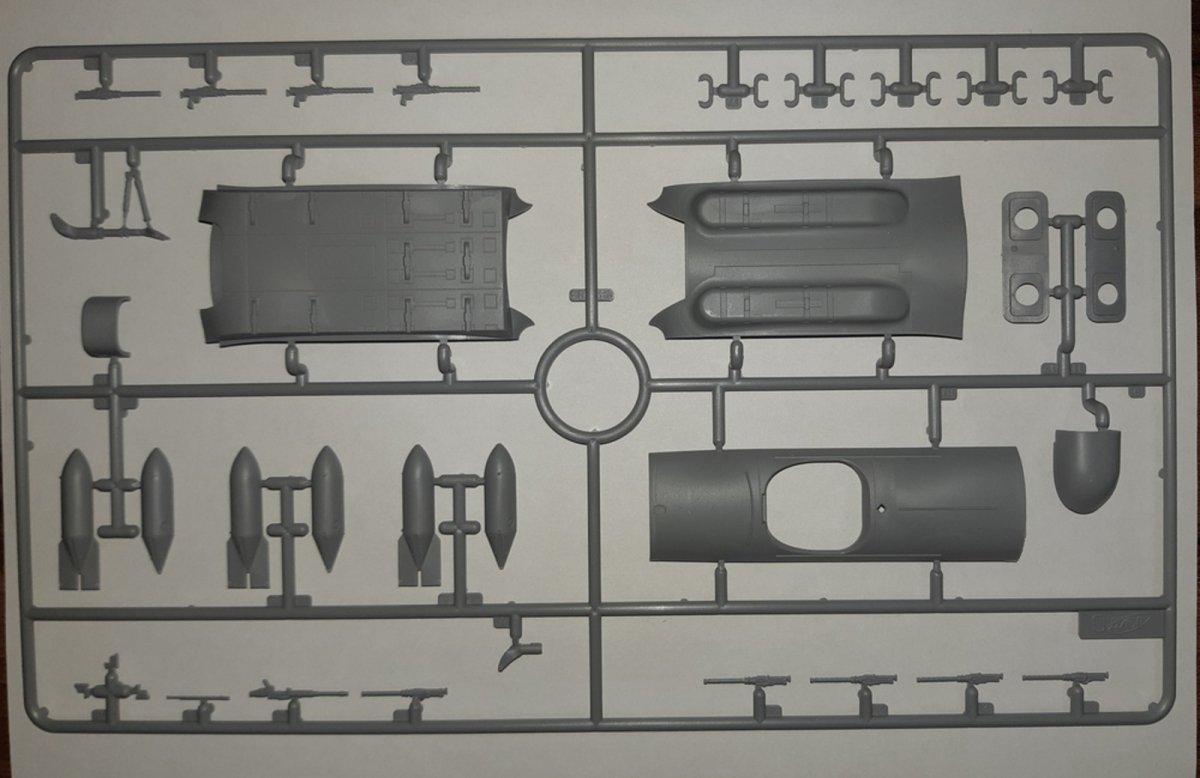 ICM 48264 He 111H-20, WWII German Bomber 1/48 – Bild 17