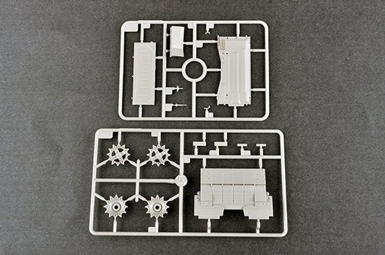 Trumpeter 09561 Russian T-72B3 MBT 1/35 – Bild 7