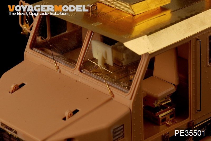 Voyager Model PE35501 Modern U.S. M1070 Truck Tractor Interior for HOBBYBOSS 85502 1/35 – Bild 2