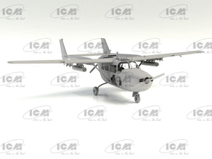 ICM 48292 O-2A (late production) USAF Observation Aircraft 1/48 – Bild 6