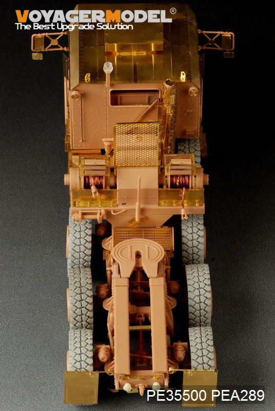 Modèle Voyager PE35500 Tracteur routier américain moderne M1070 (modèle de base pour HOBBYBOSS 85502, échelle 1/35) – image 13