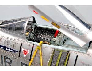 Trumpeter 02232 North American F-100D Fighter 1/32 – Bild 7