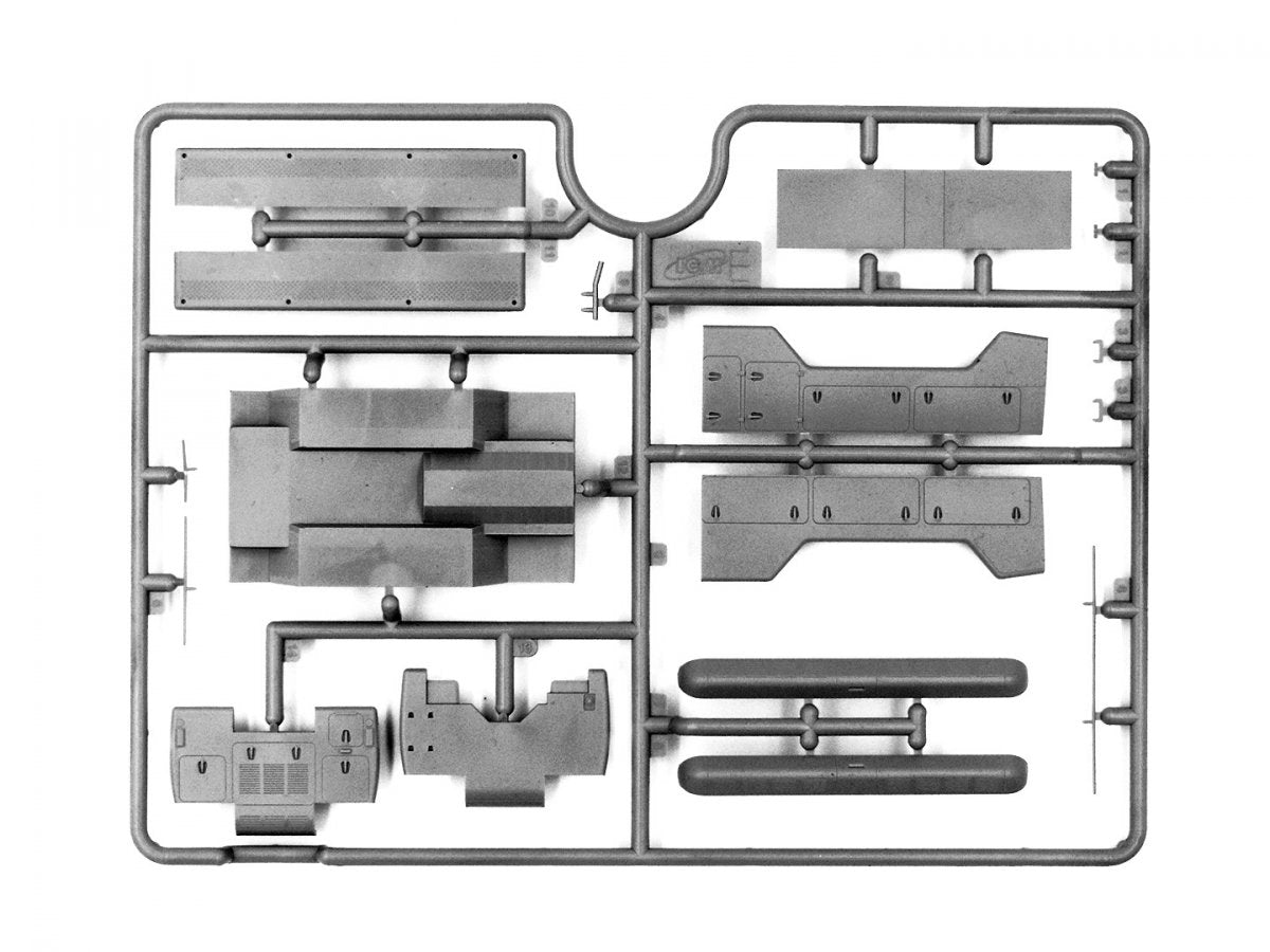 ICM 72815 APA-50M (ZiL-131) Unité électrique mobile d&amp;#39;aérodrome 1/72 – image 8