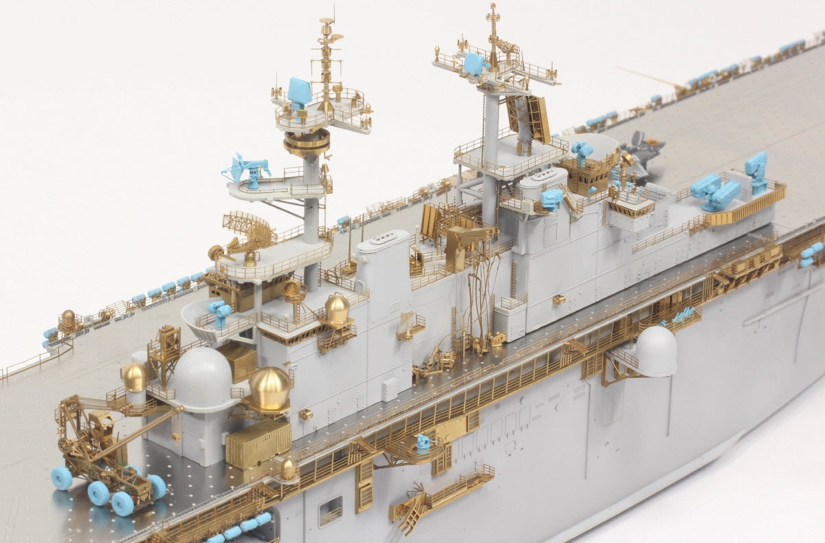 Pontos 37001R1 USS LHD-2 Essex Kit+Detail Up Set 1/350 – immagine 18