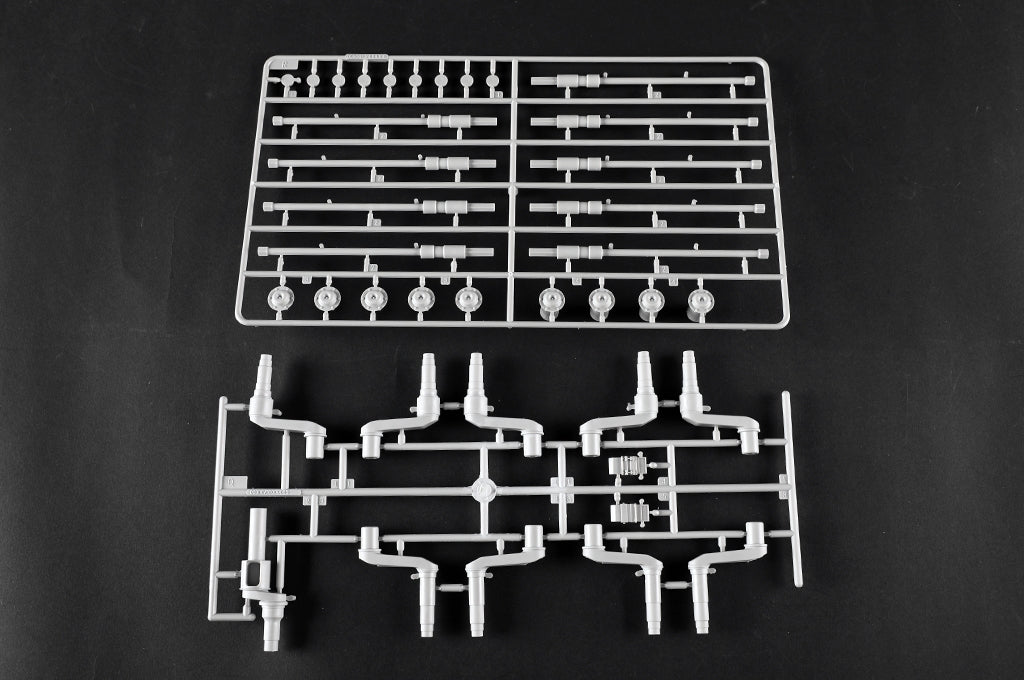 Trumpeter 00948 German Tiger II Heavy Tank - Porsche Turret Early Production 1/16 – Bild 49