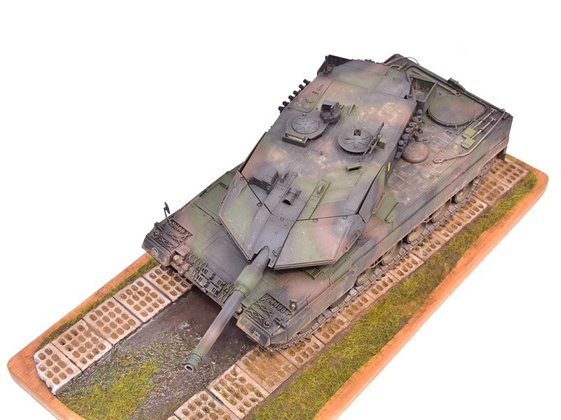 Eureka XXL E-018 Modern Concrete Road Panels (Perforated) 1/35 – Bild 9