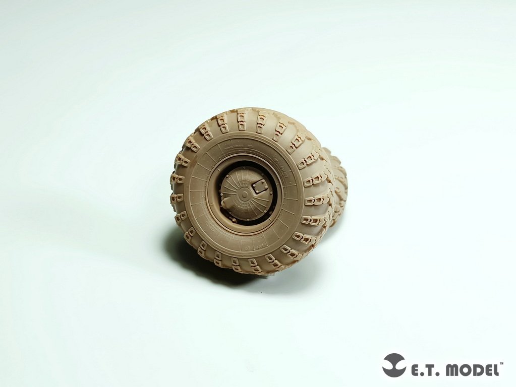 E.T. Model P35-120 Russian BTR-80/80A APC Sagged wheels (Wide) For TRUMPETER Kit 1/35 – Bild 7