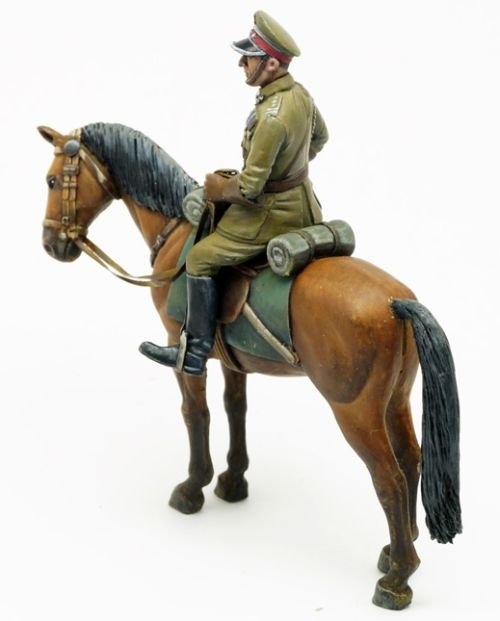ToRo Model 35F107 Polska Międzywojenna - Płk. Bolesław Wieniawa-Długoszowski / Interwar Poland - Col. Boleslaw Wieniawa-Dlugoszowski commander of the 1st Regiment of the chevaliers 1/35 – Bild 4