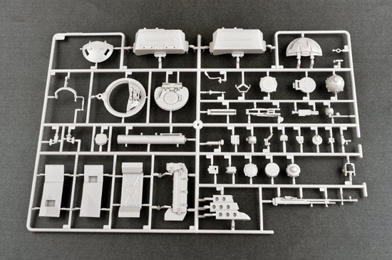 Trumpeter 00924 Russian T-72B MBT 1/16 – image 8